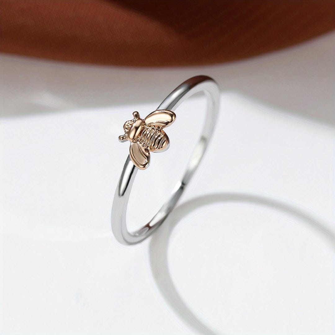 Small Gold Bee Ring